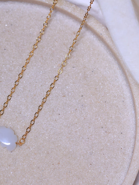 Moonstone pendant cloud in 18ct gold plated on Brass and sterling silver .this crystal stone helps in good sleep and curing depression