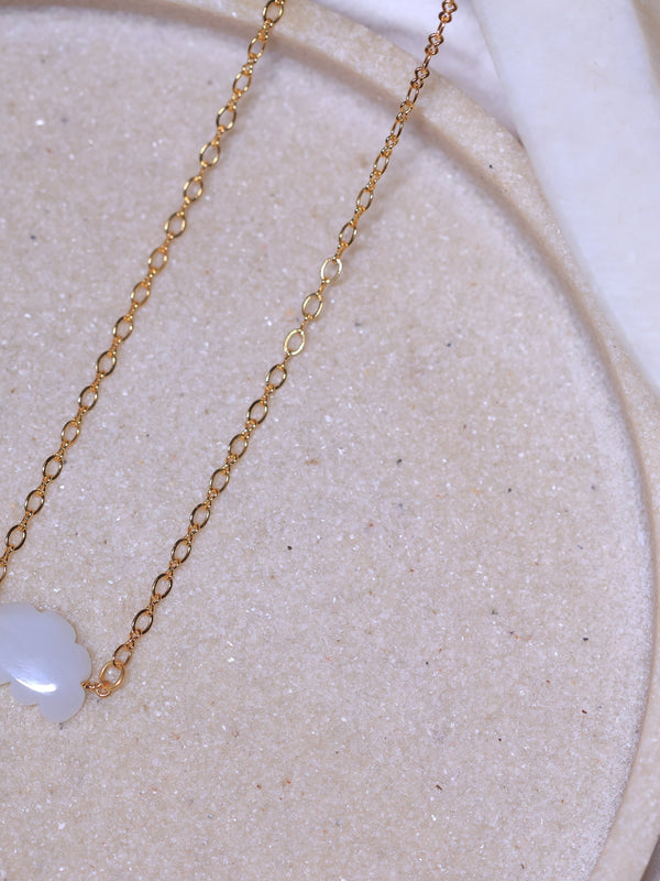 Moonstone pendant cloud in 18ct gold plated on Brass and sterling silver .this crystal stone helps in good sleep and curing depression