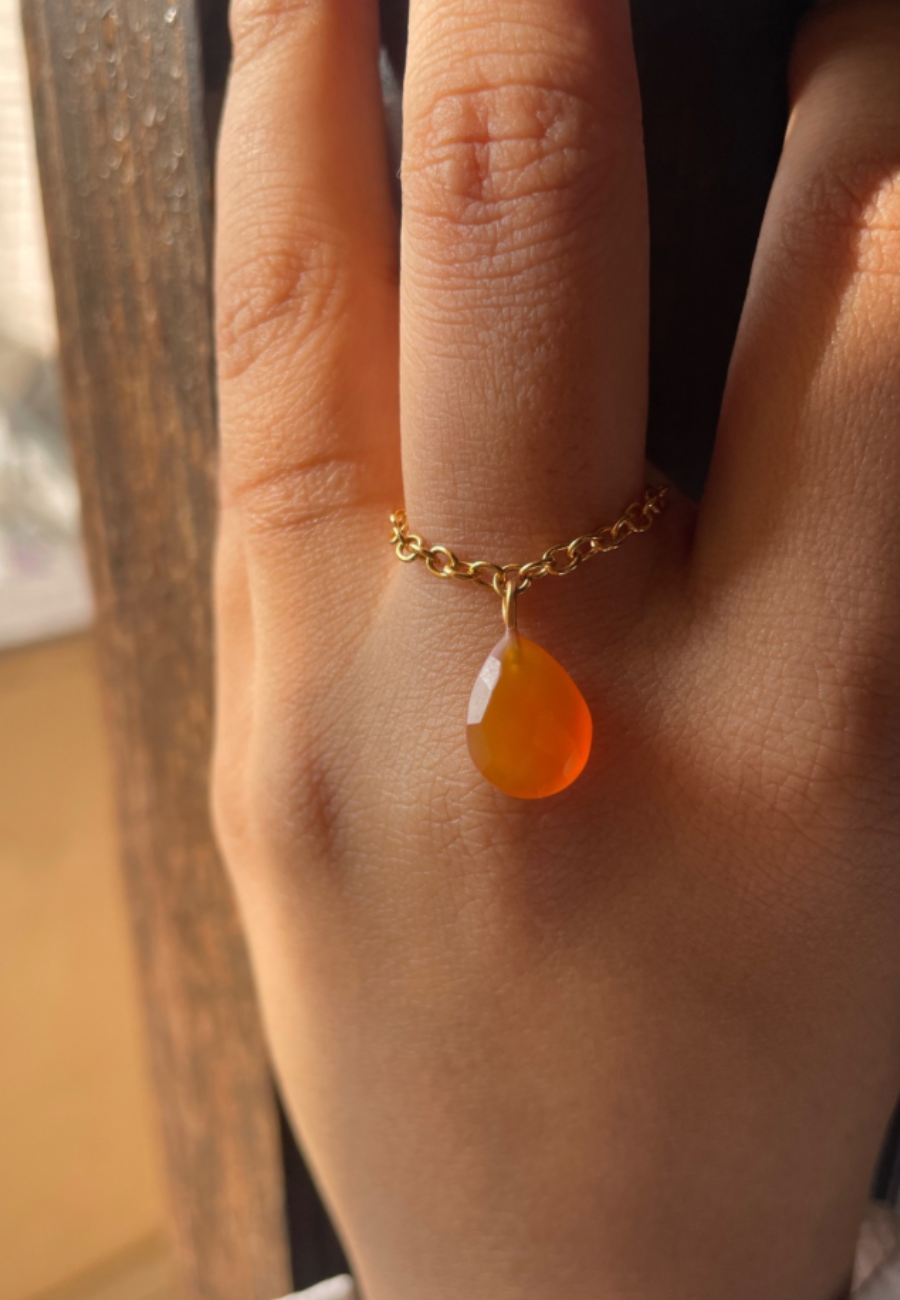 Carnelian pear chain Ring