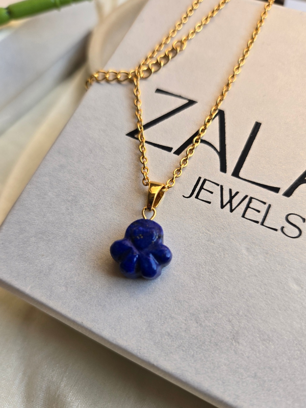 paw Lapis lazuli Pendant