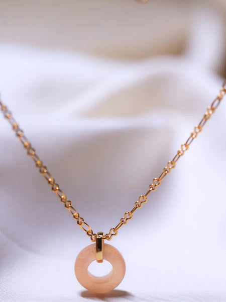 Donnet peach Moonstone Pendant