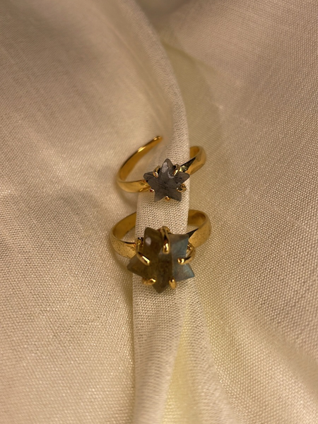Star Labradorite Ring