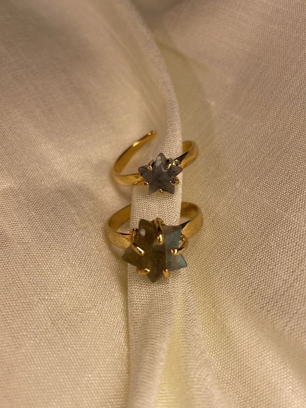 Star Labradorite Ring
