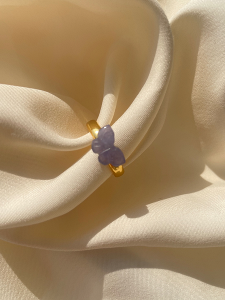 Tanzanite Ring |stone of calmness