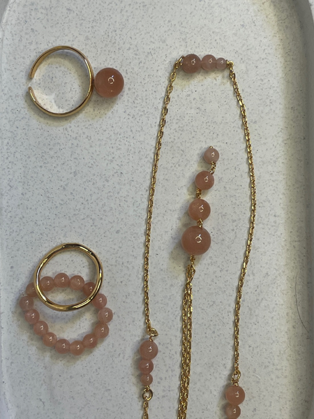 bead-Carnelian Ring