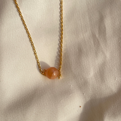 Carnelian stone pendant | stone of confidence 
