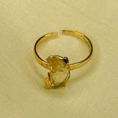 Crescent lemon quartz ring