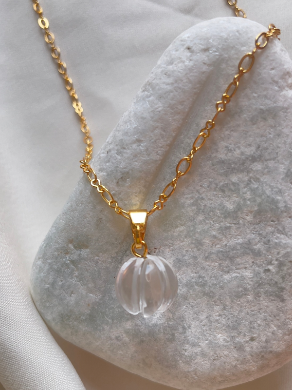 CLEAR QUARTZ PENDANT IN 18CT GOLD PLATED ON BRASS AND STERLING SILVER .CRYSTAL JEWELRY FOR YOUR MANIFESTATION