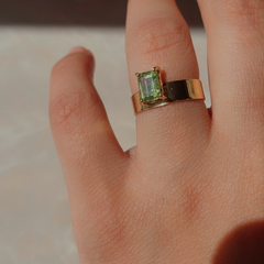 Peridot stone  ring
