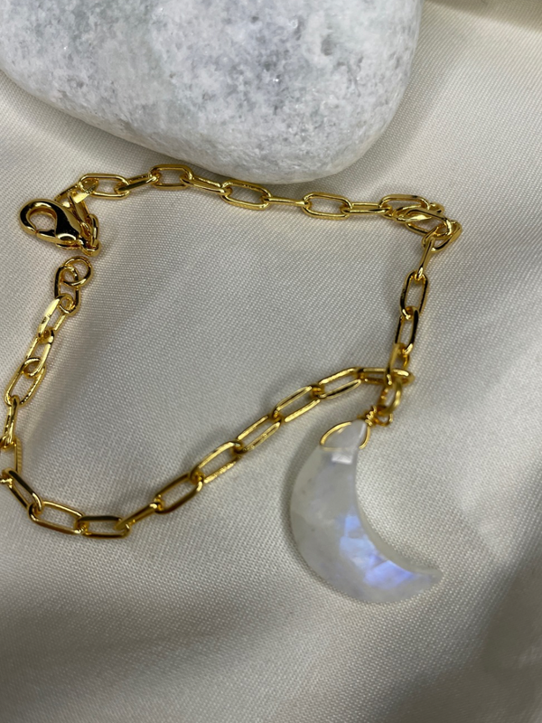 moonstone  crescent charm bracelet  in 18ct gold plated brass chain .THIS CRYSTAL STONE HELPS IN  DEPRESSION  & ANXIETY 