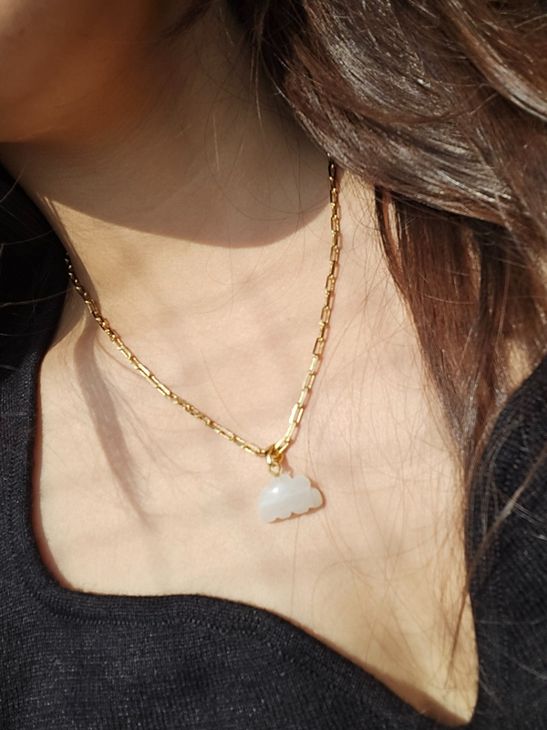 MOONSTONE PENDANT -CLOUD